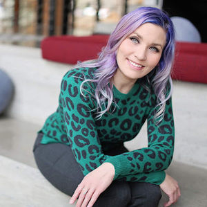 Meet your Posher, Shana